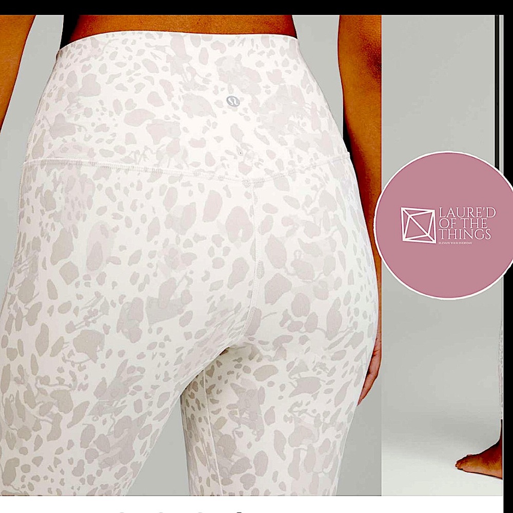 Size 4 Lululemon Align High-Rise Pant 25"
Cheetah Camo Antique White Multi